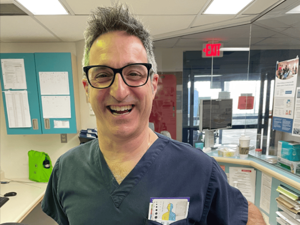 NextImg:Timmins doctor treating patient for heart attack has a heart attack